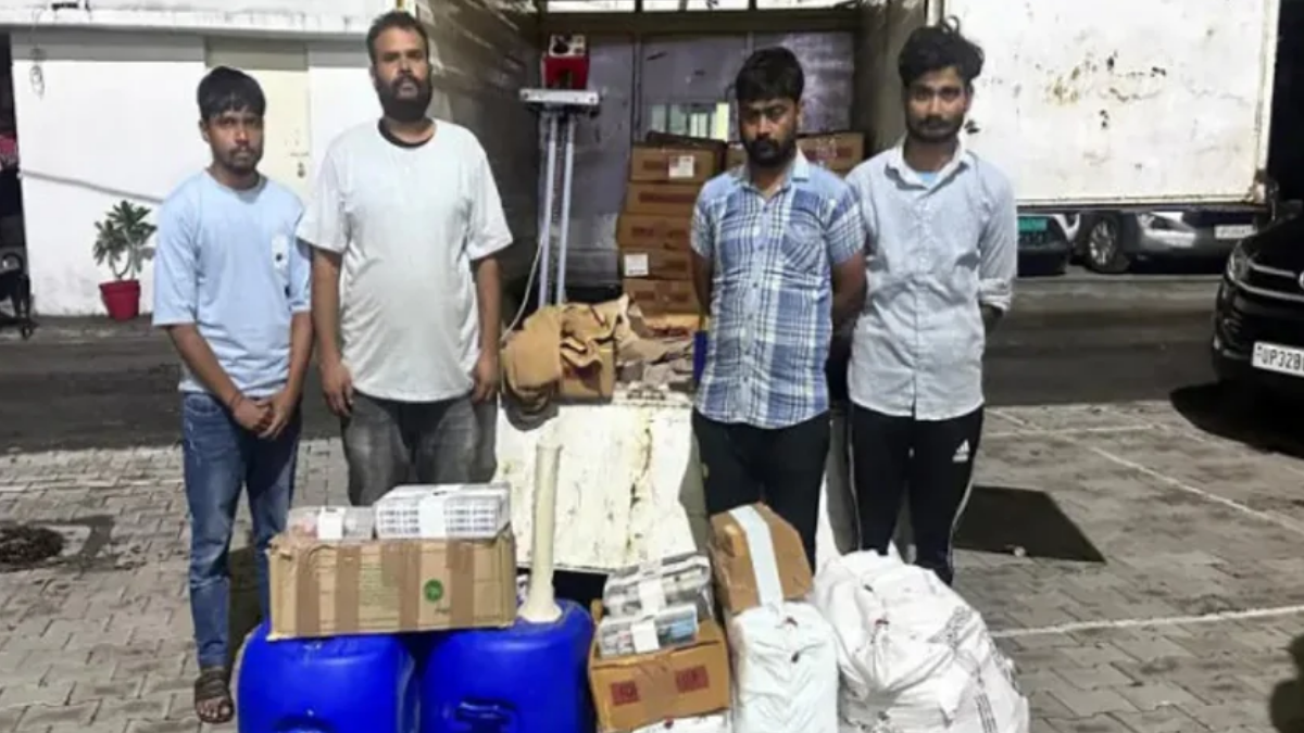 नकली शराब बनाने वाली फैक्ट्री का भंडाफोड़, STF ने चार लोगों को किया गिरफ्तारने ब्रांड 