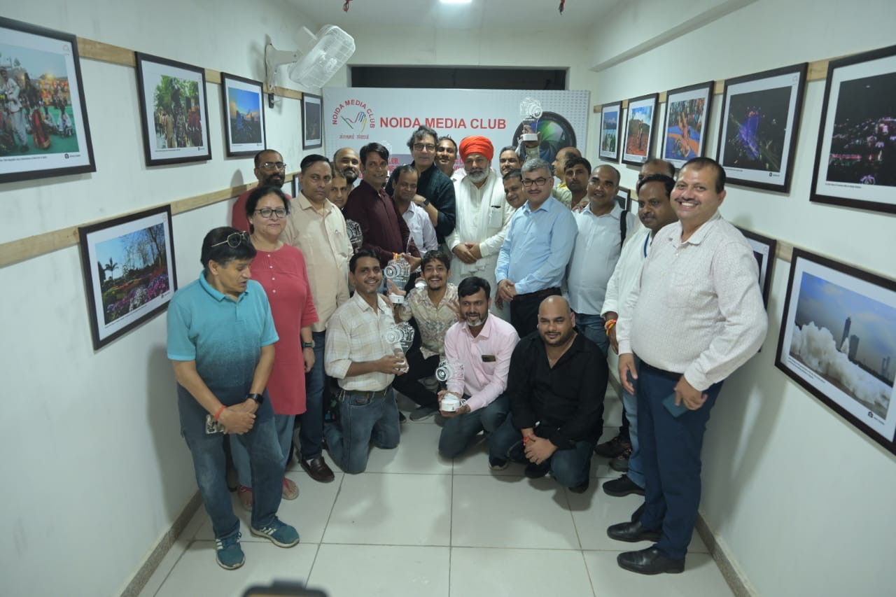 नोएडा मीडिया क्लब की फोटो प्रदर्शनी का समापन, राकेश टिकैत ने सभी फोटो जर्नलिस्टों को किया सम्मानितने ब्रांड 