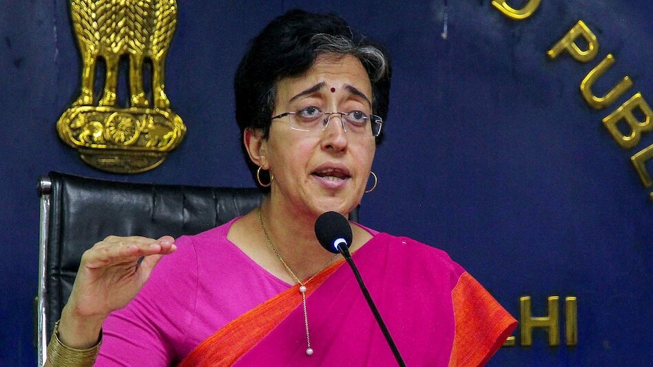 आतिशी ने अधिकारियों को जारी किया कारण बताओ नोटिस, पूछा- CM केजरीवाल की तस्वीर के बिना अखबार में विज्ञापन क्यों दिया?ने ब्रांड 