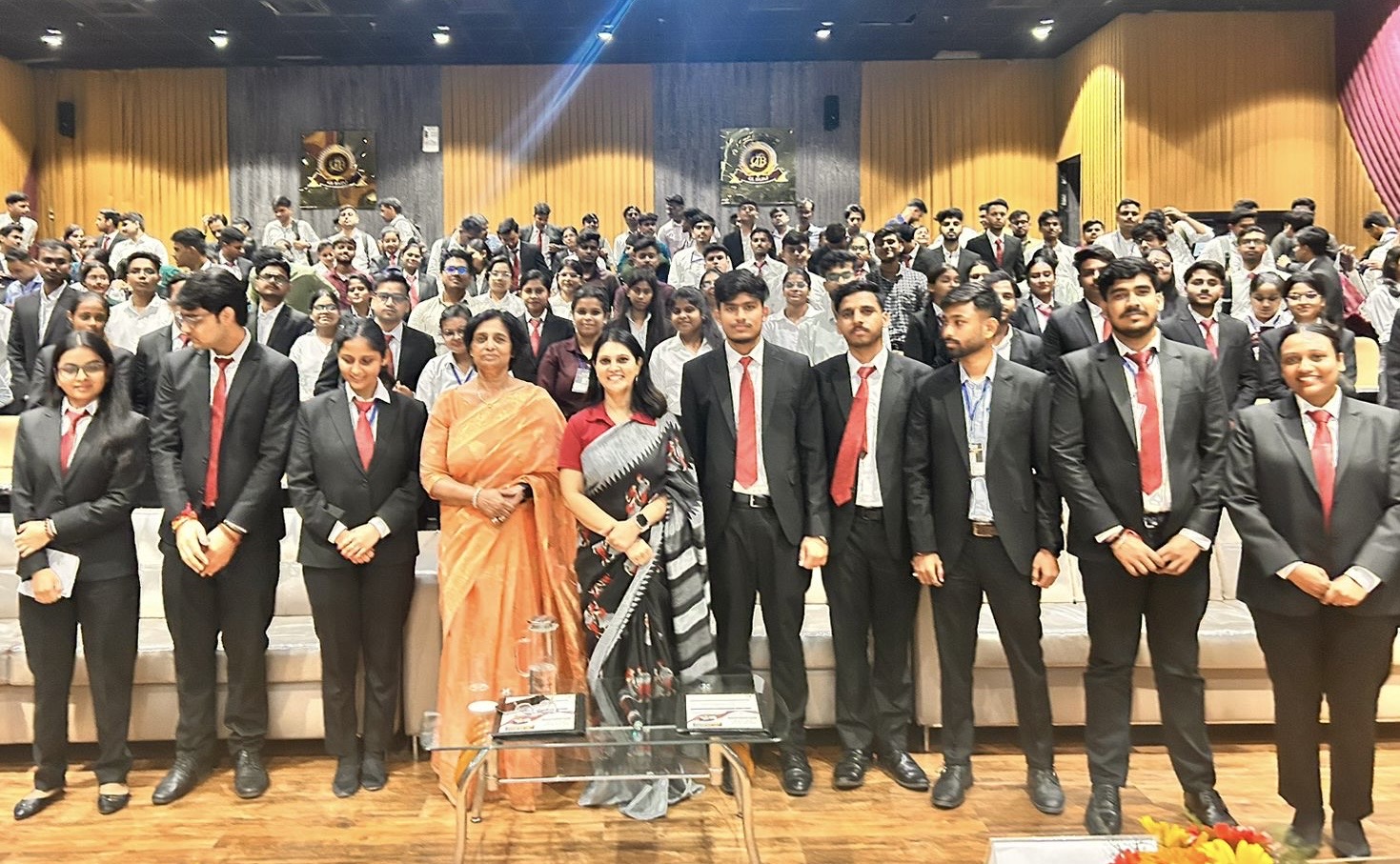 GLBIMR में महिलाओं के खिलाफ अपराध के कारण और रोकथाम पर एक जागरूकता कार्यक्रम का आयोजनने ब्रांड 