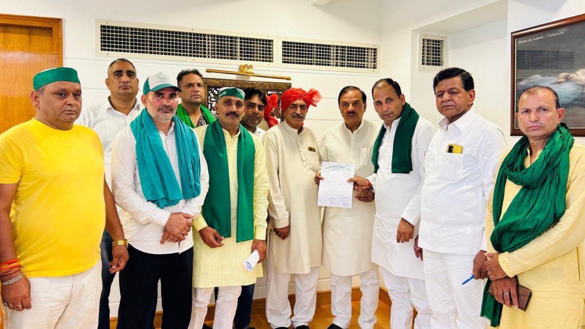 सांसद महेश शर्मा से मिला BKU का प्रतिनिधिमंडल, किसान और गावों की समस्याओं से कराया अवगतने ब्रांड 