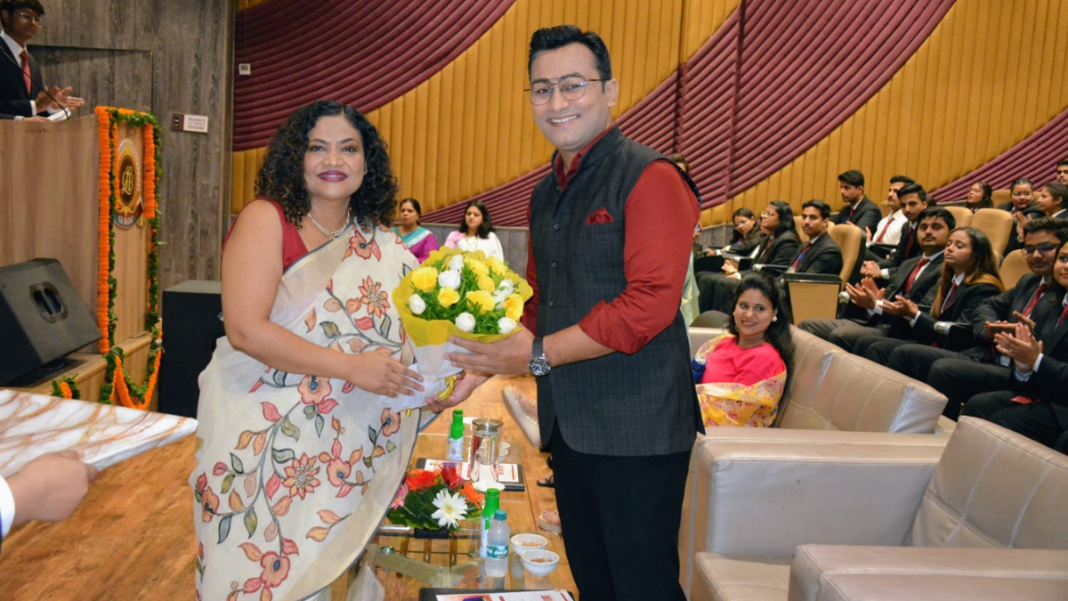 जीएल बजाज कॉलेज में PGDM बैच के लिए ‘निवेश समारोह’ का आयोजनने ब्रांड 