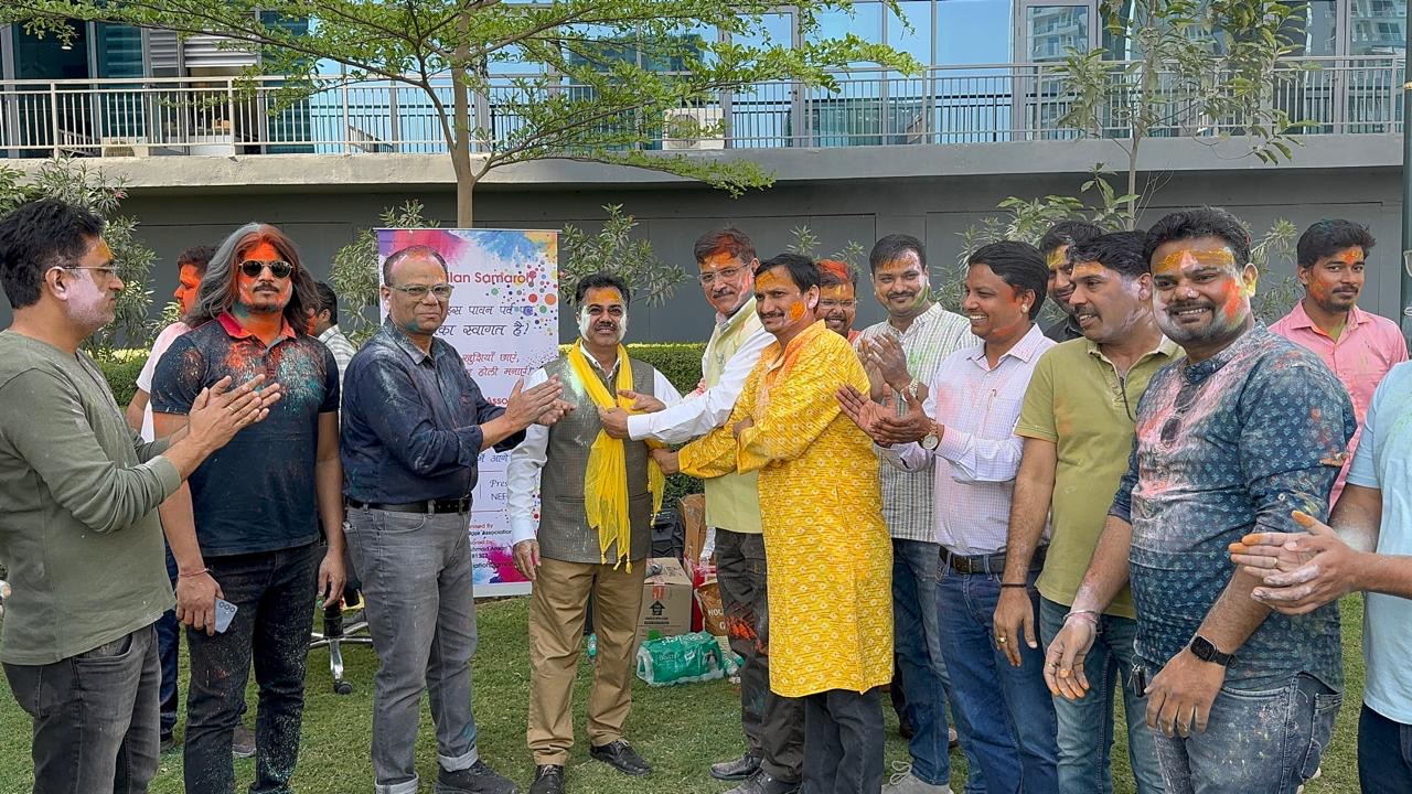 NX-One कमर्शियल सेंटर में होली मिलन का आयोजन, एकता और सांप्रदायिक सद्भाव का दिखा संगमने ब्रांड 